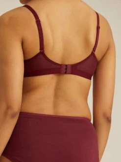 Nykaa Zinfandel Maroon Cotton Seamless Wirefree T Shirt Bra -Shyaway 1 36