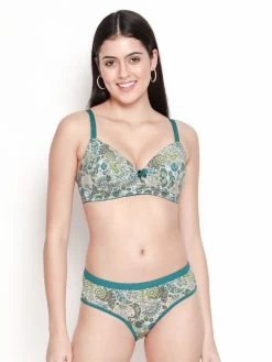 Taabu Cadmium Green Paisley Print Lingerie Set